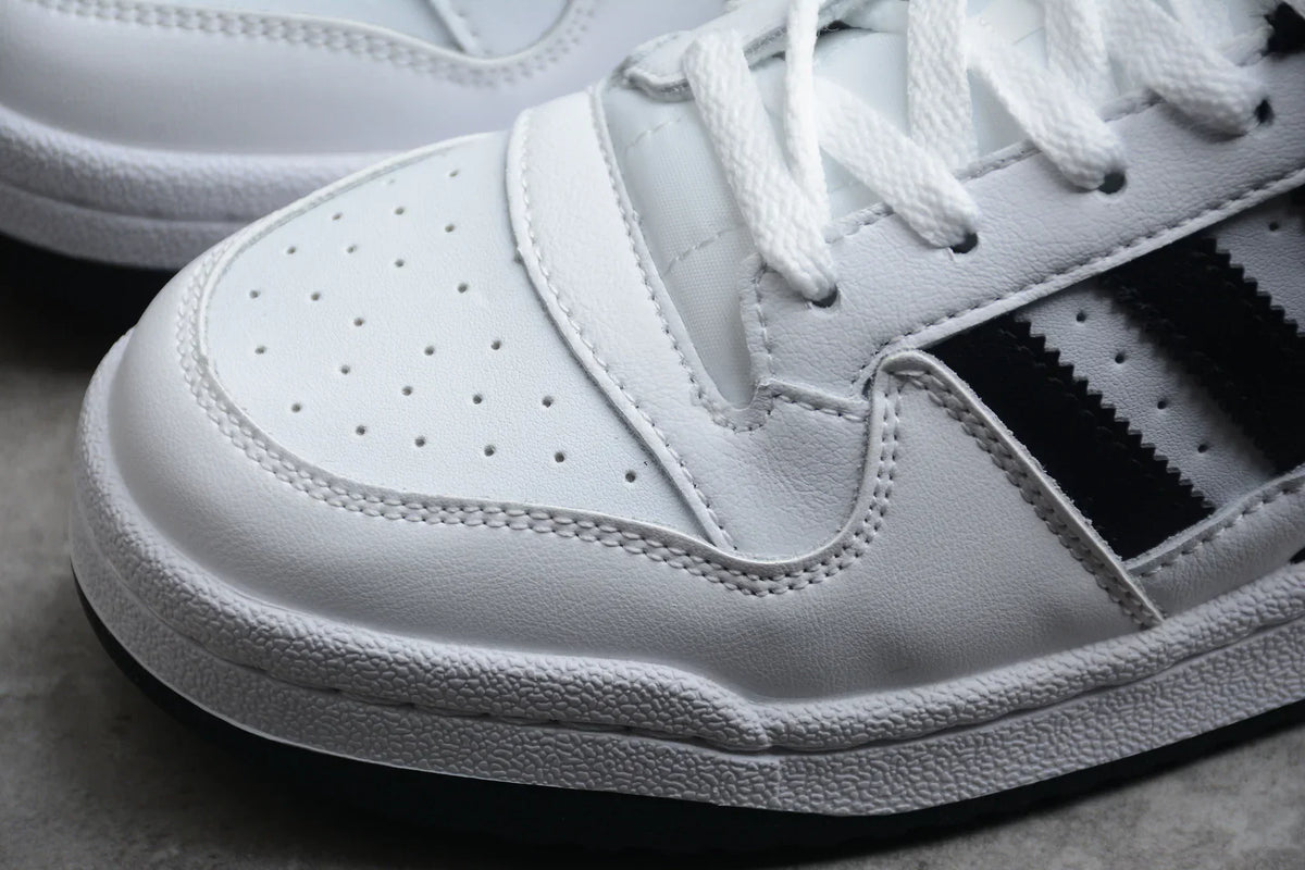Adidas Forum