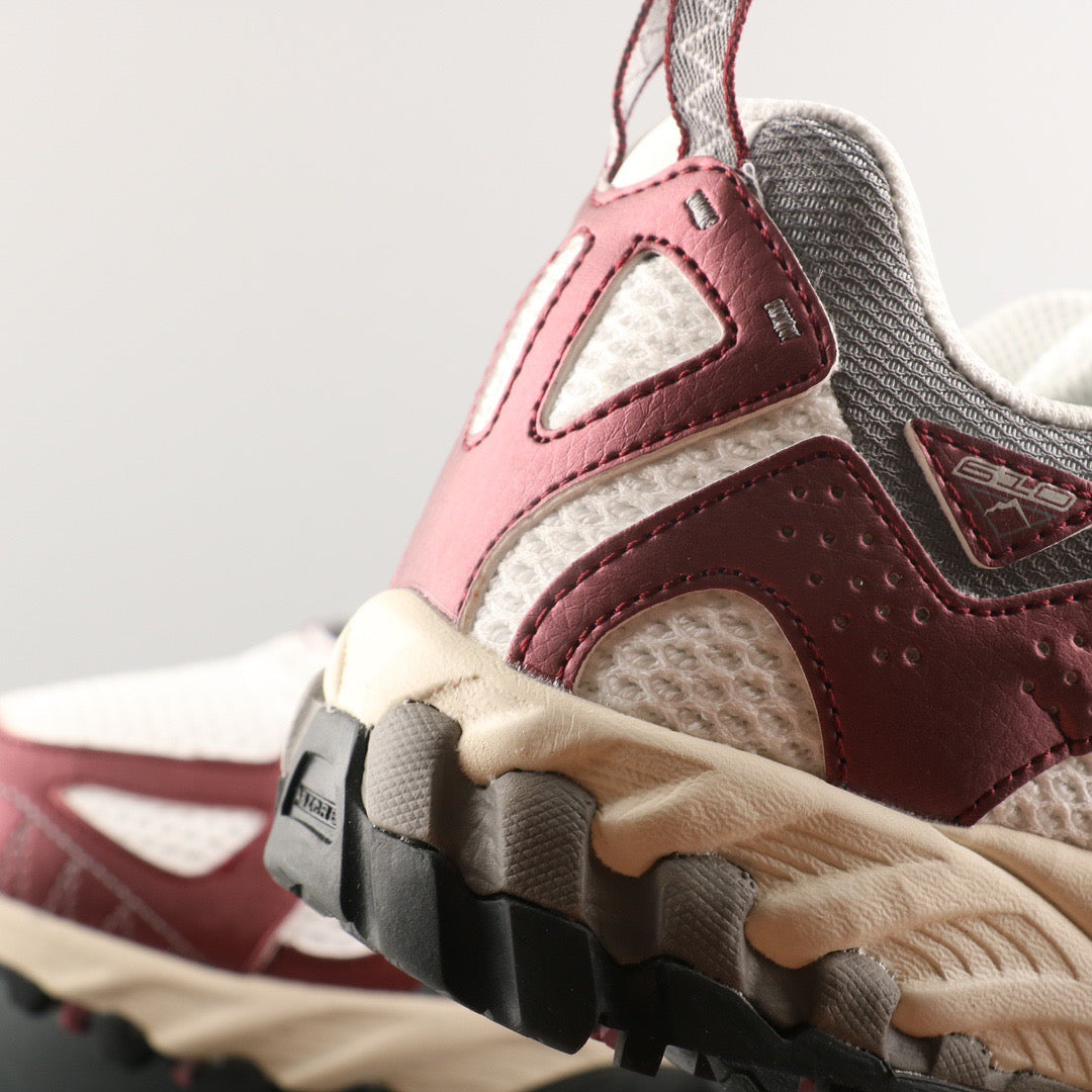 New Balance 610T
