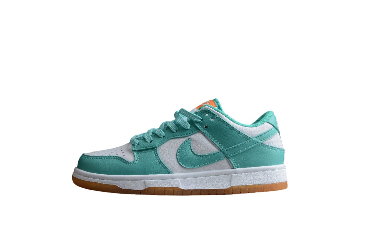 Nike Dunk Low SB