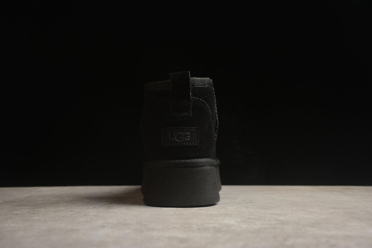UGG Ultra Mini Plataforma