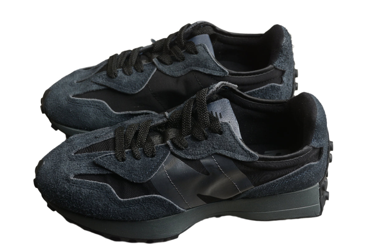 New Balance 327