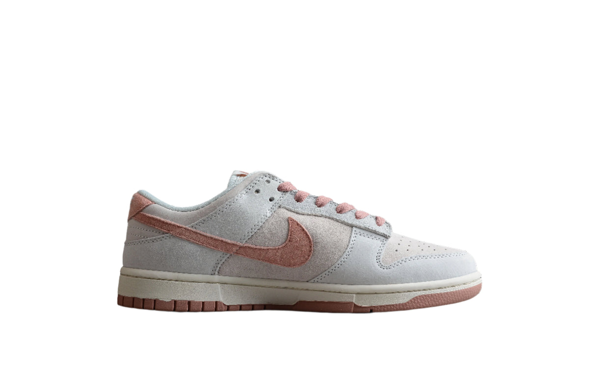 Nike Dunk Low SB