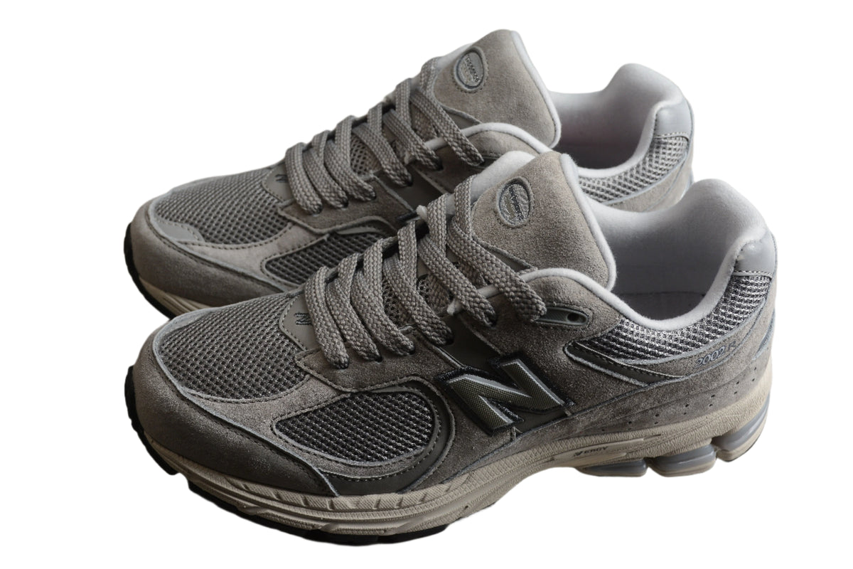 New Balance 2002R
