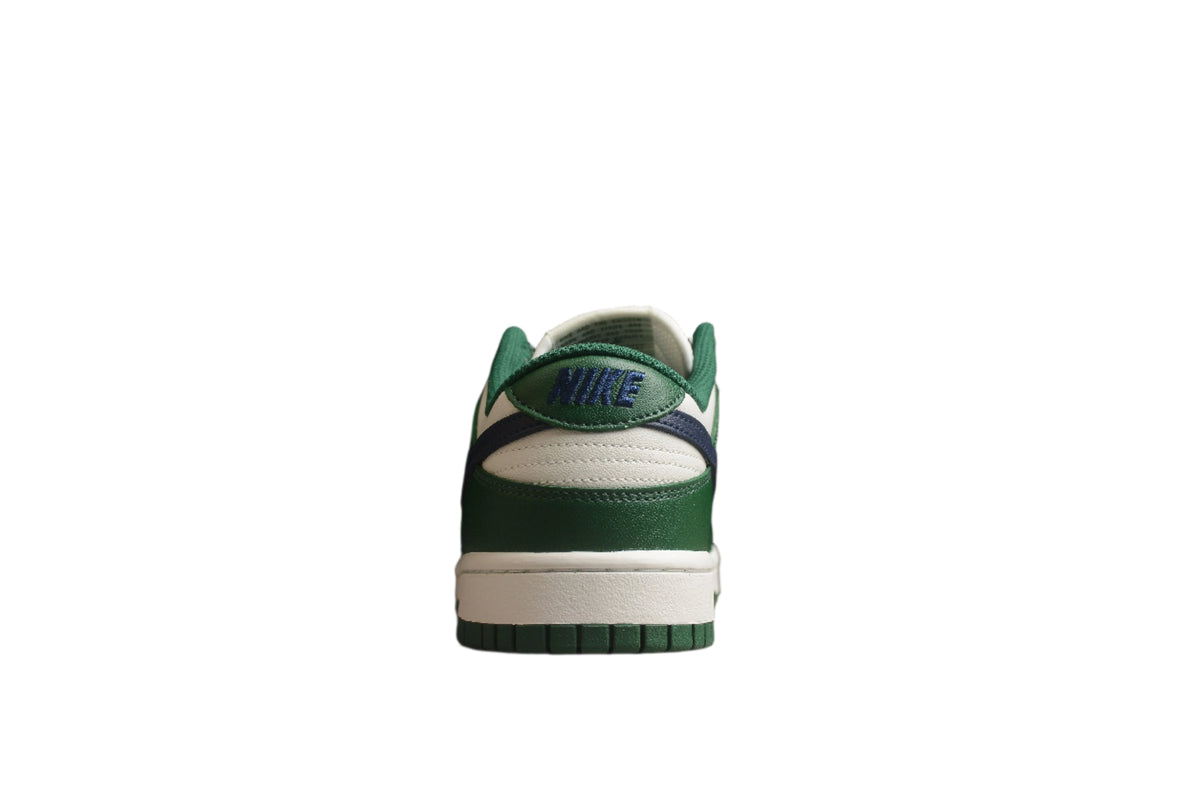 Nike Dunk Low SB
