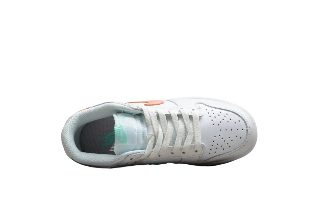Nike Dunk Low SB