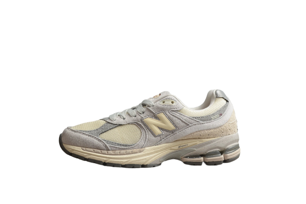 New Balance 2002R