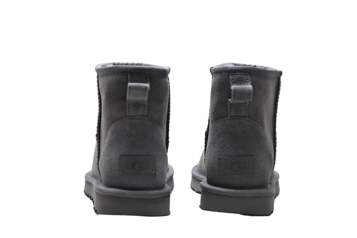 UGG CLASSIC MINI II