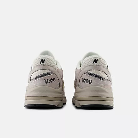 New Balance 1000