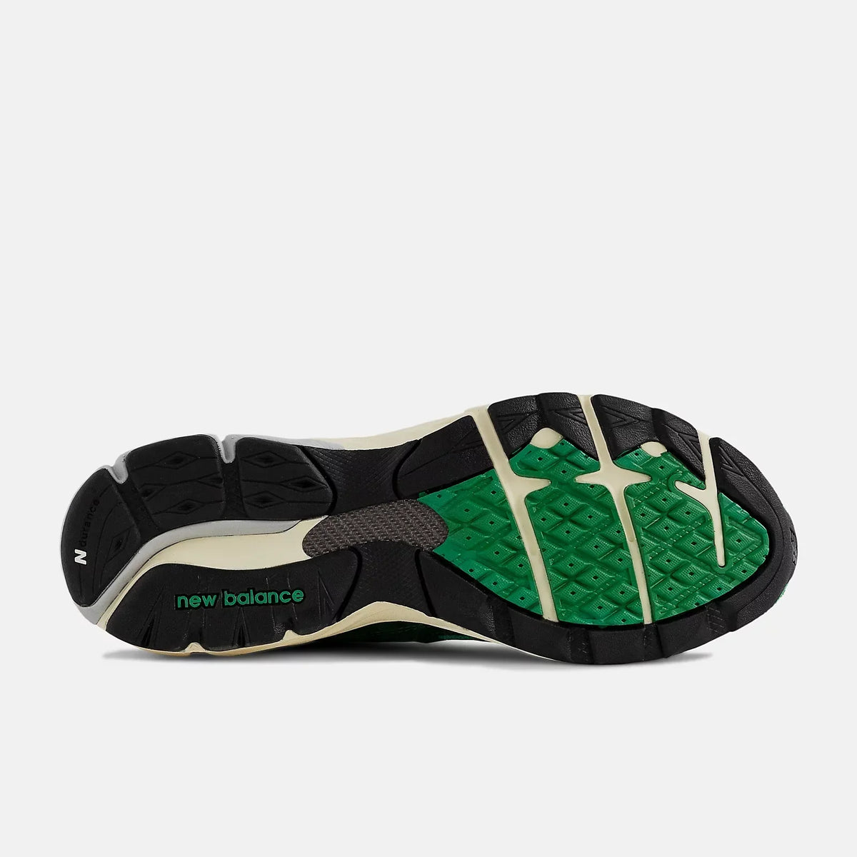 New Balance V3 990