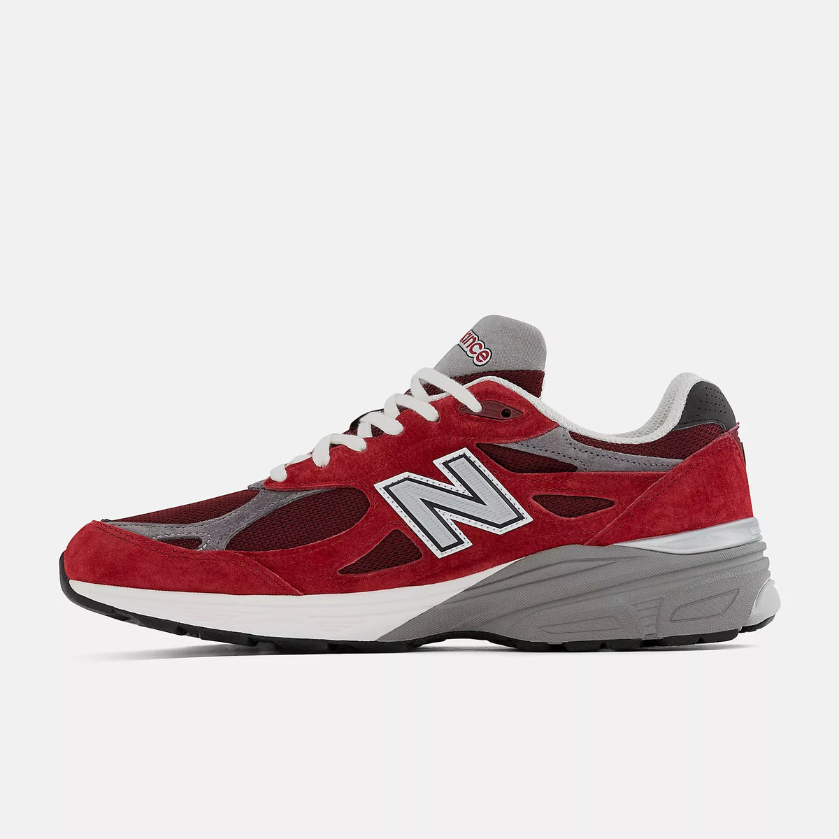 New Balance 990 V3