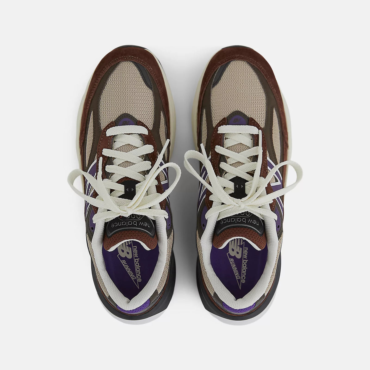 New Balance 990v6
