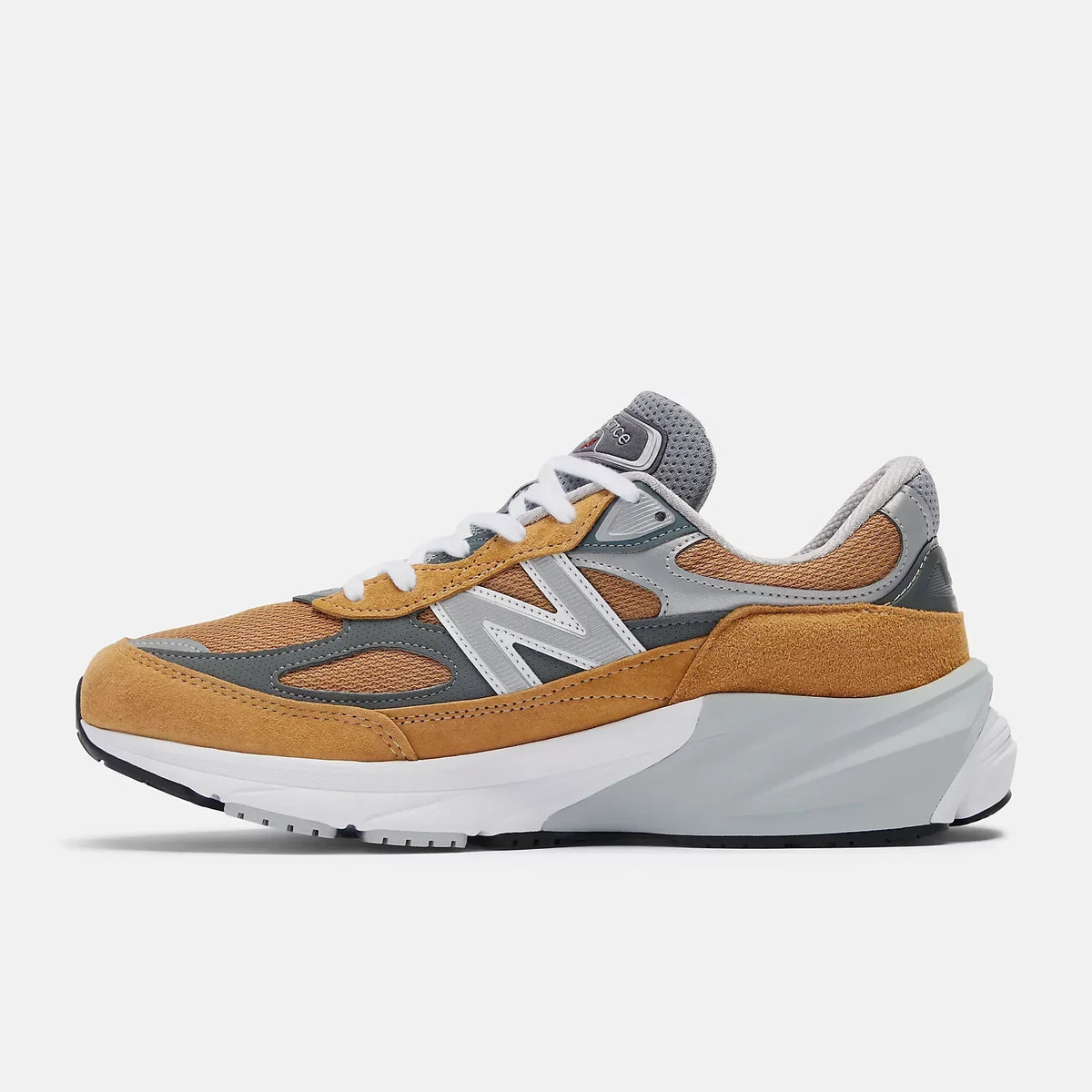 New Balance 990v6