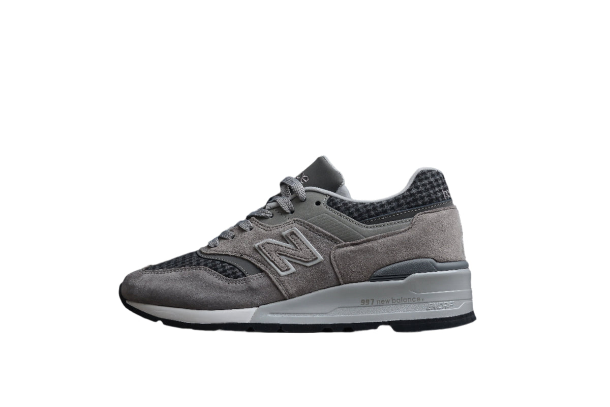 New Balance 997