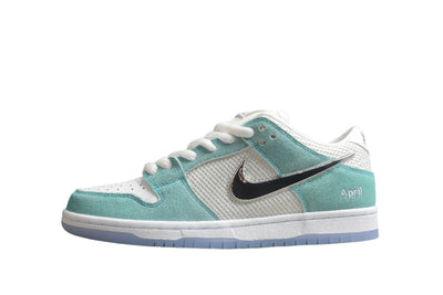 Nike Dunk Low SB