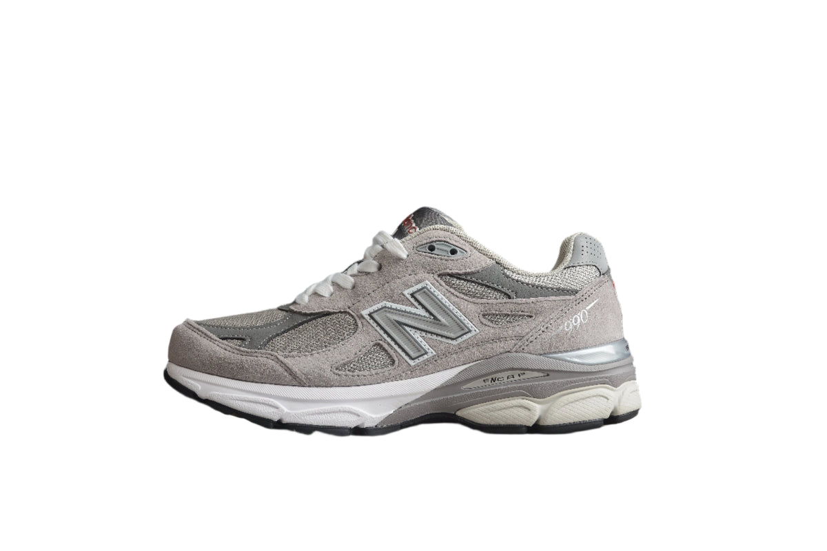 New Balance V3 990