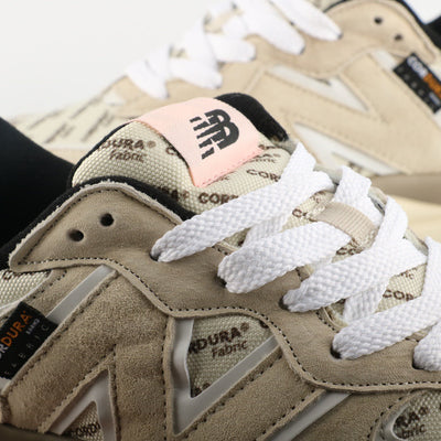 New Balance 5740