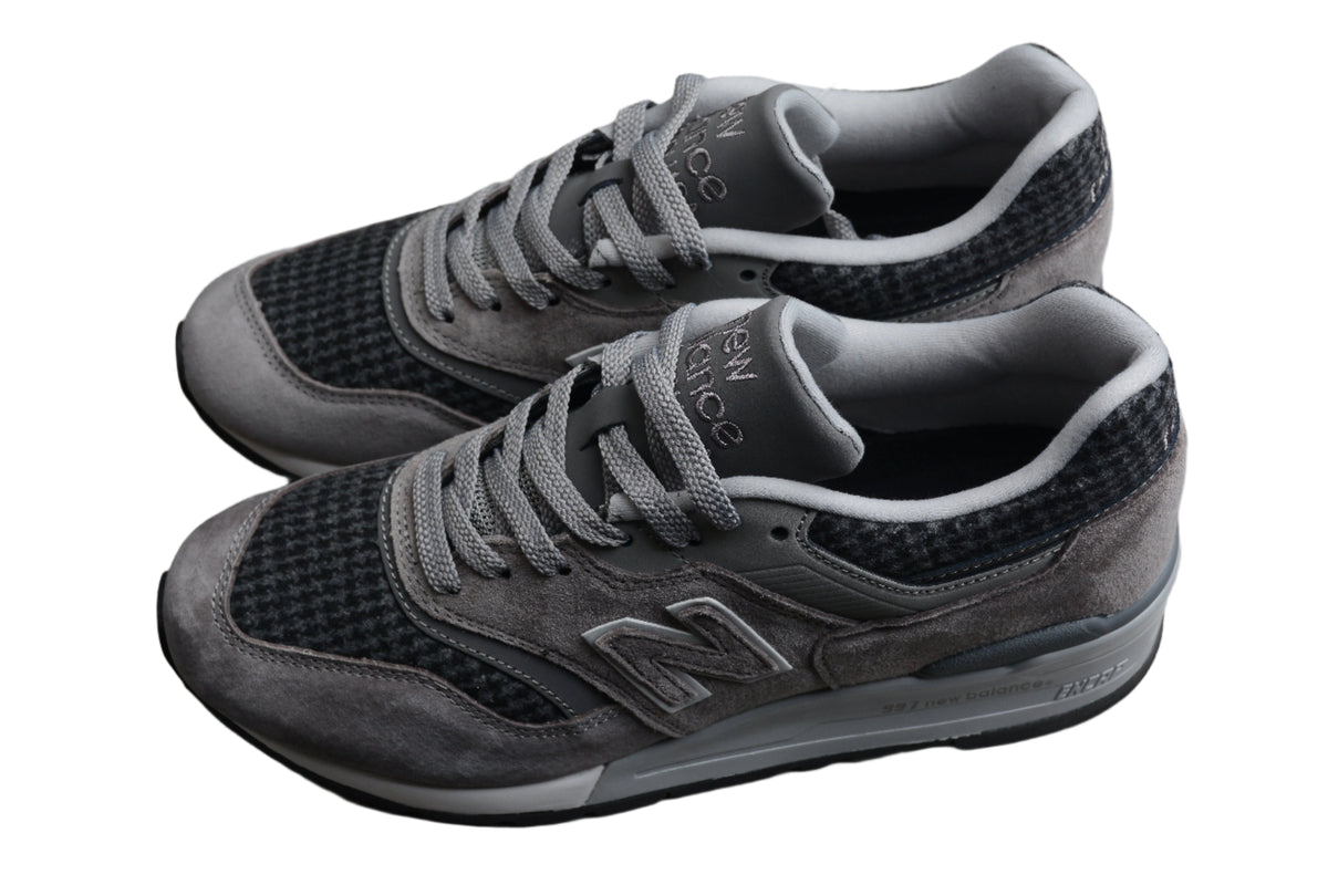 New Balance 997