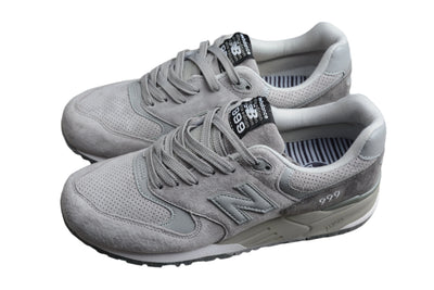 New Balance 999