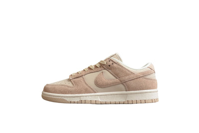 Nike Dunk Low SB