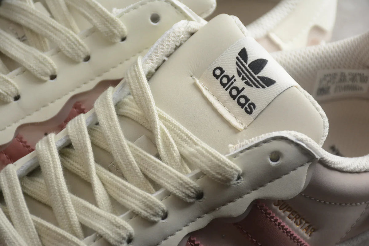 Adidas Superstar