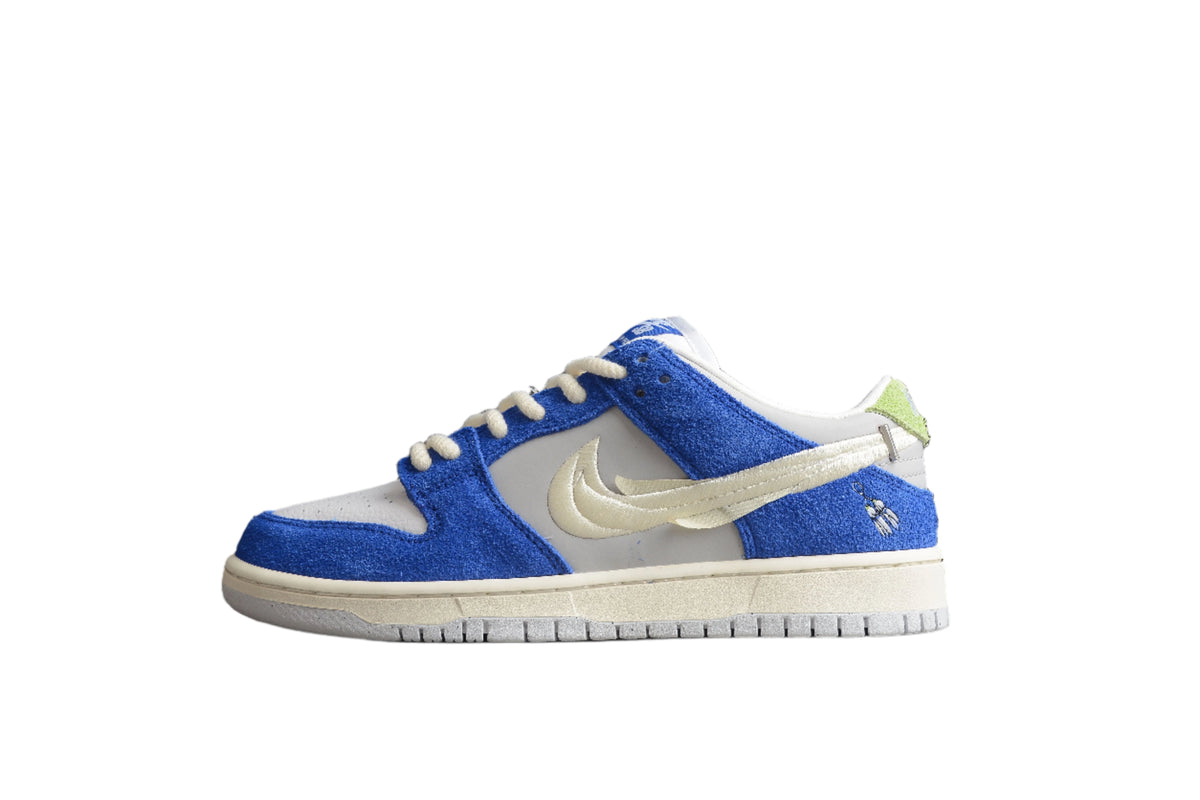 Nike Dunk Low SB