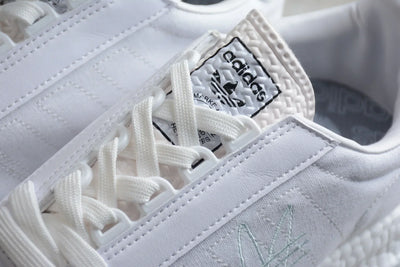 Adidas Retropy