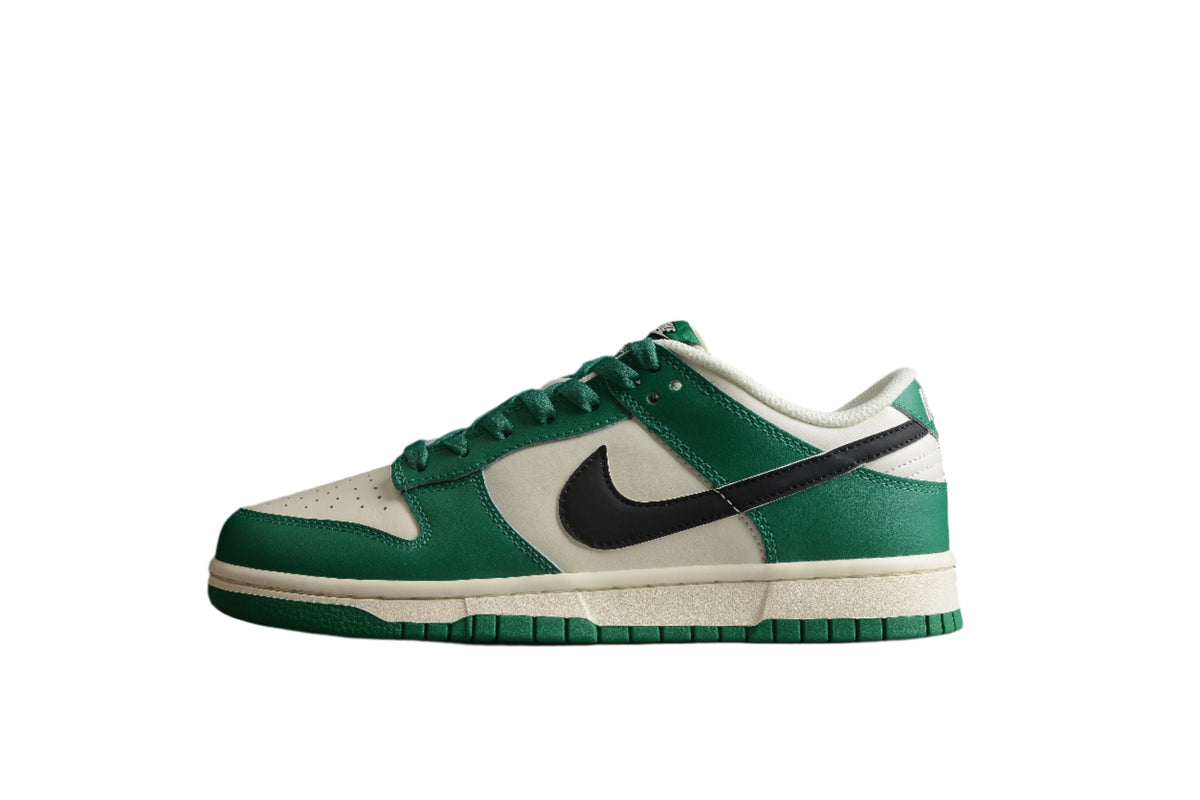 Nike Dunk Low SB