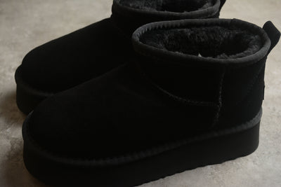 UGG Ultra Mini Plataforma