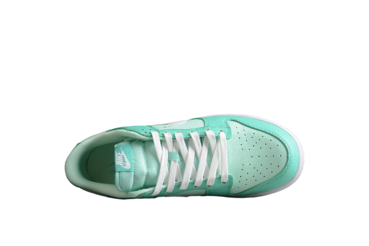 Nike Dunk Low SB