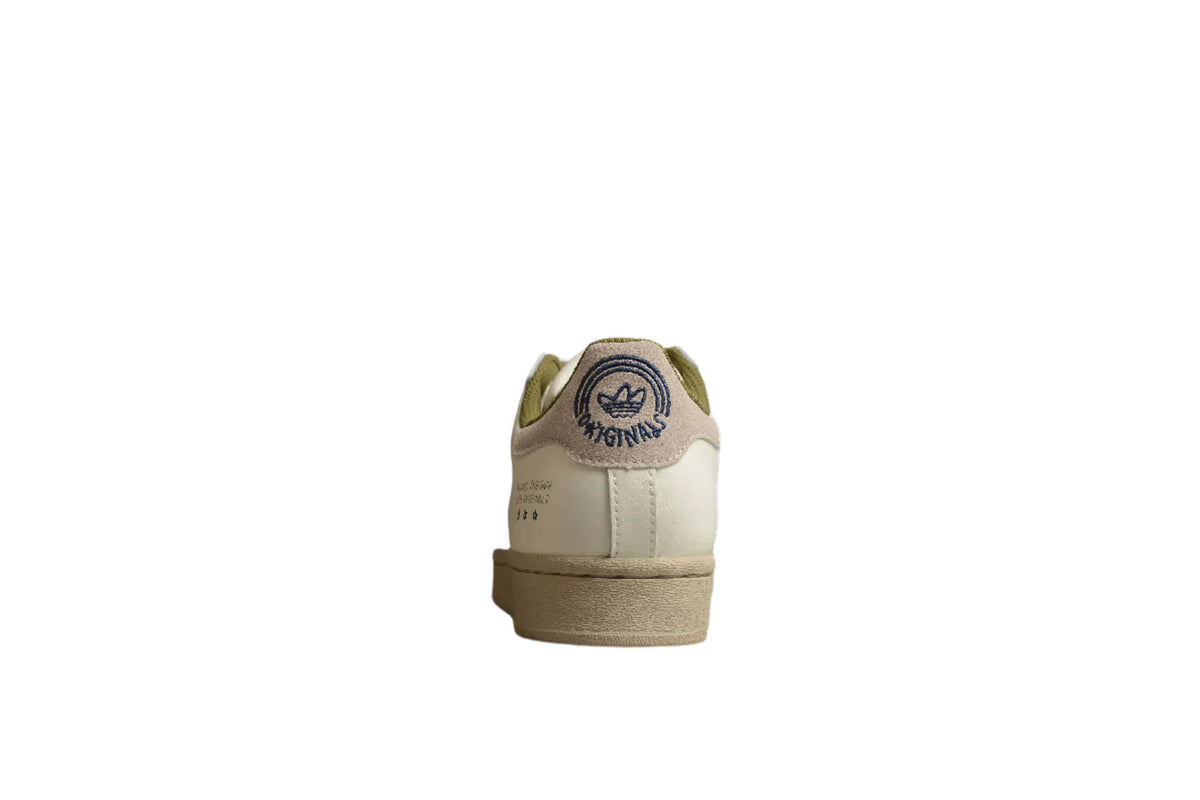 Adidas Superstar