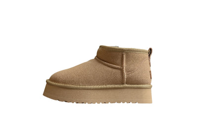 UGG Ultra Mini Plataforma