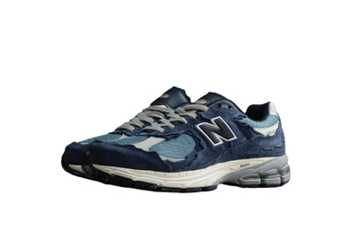 New Balance 2002R