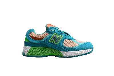 New Balance 2002R