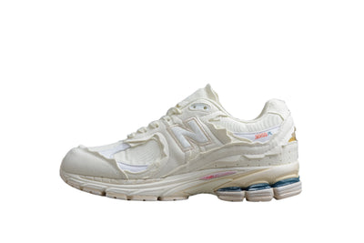 New Balance 2002R