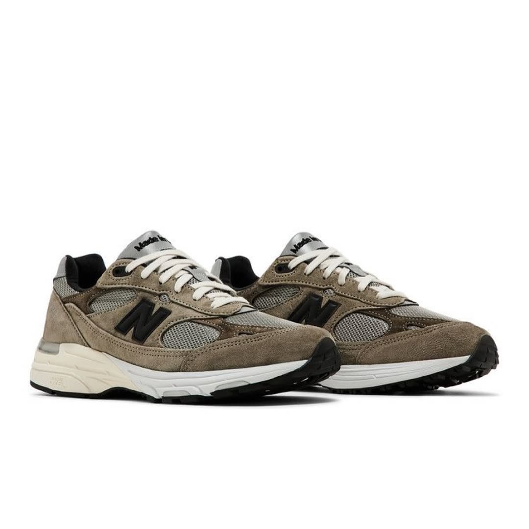 New Balance 993