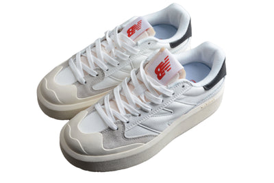 New Balance 302
