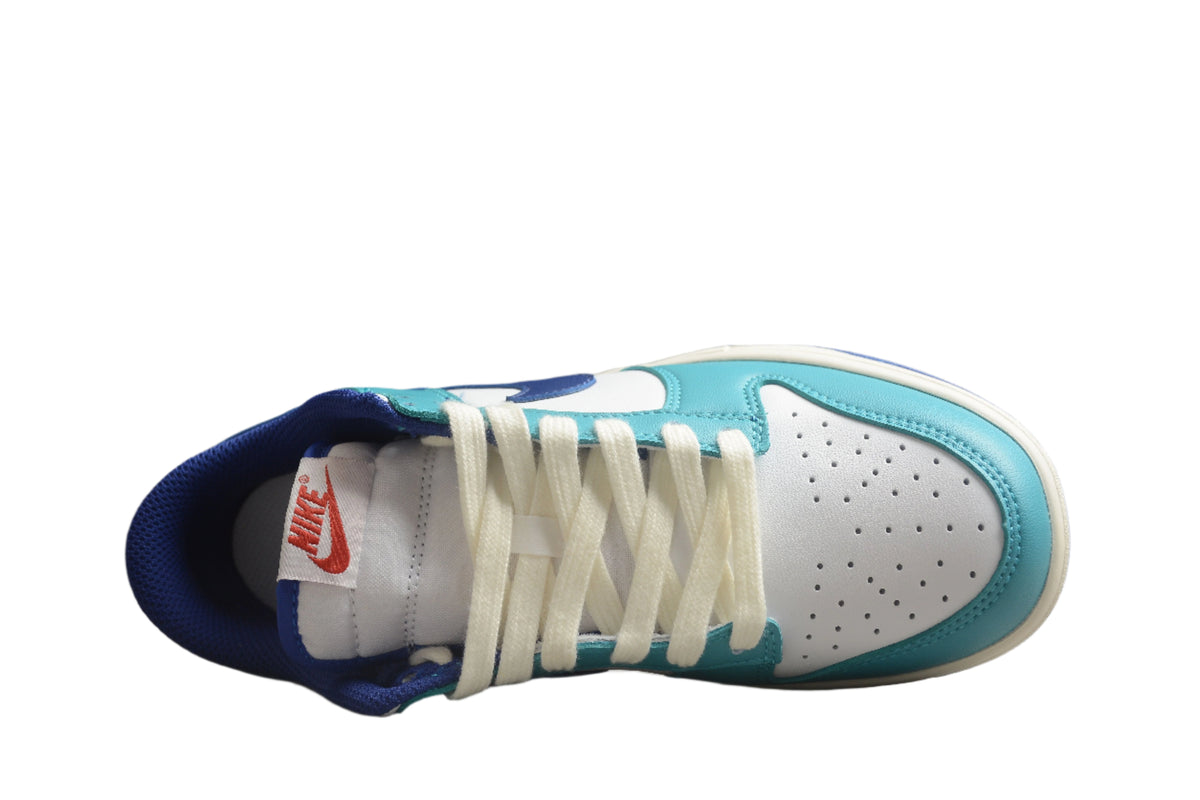 Nike Dunk Low SB