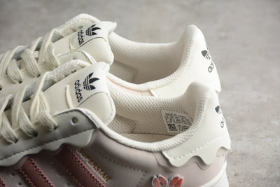 Adidas Superstar