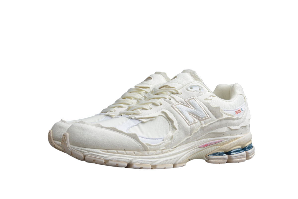 New Balance 2002R