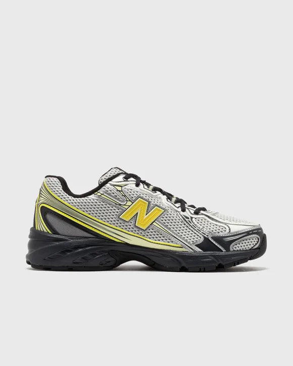 New Balance 740