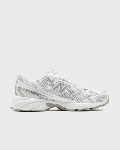 New Balance 740