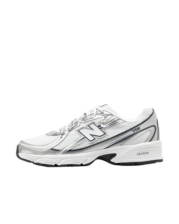 New Balance 740
