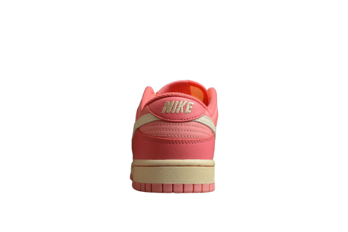 Nike Dunk Low SB