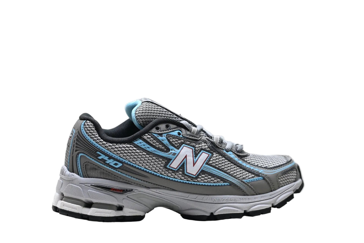 New Balance 740