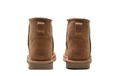 UGG CLASSIC MINI II