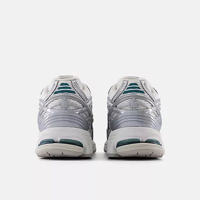 New Balance 1906R