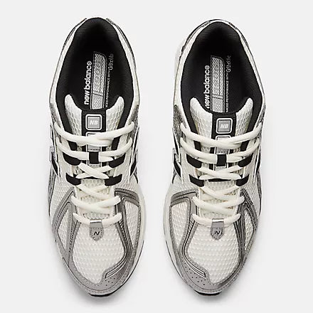 New Balance  1906R