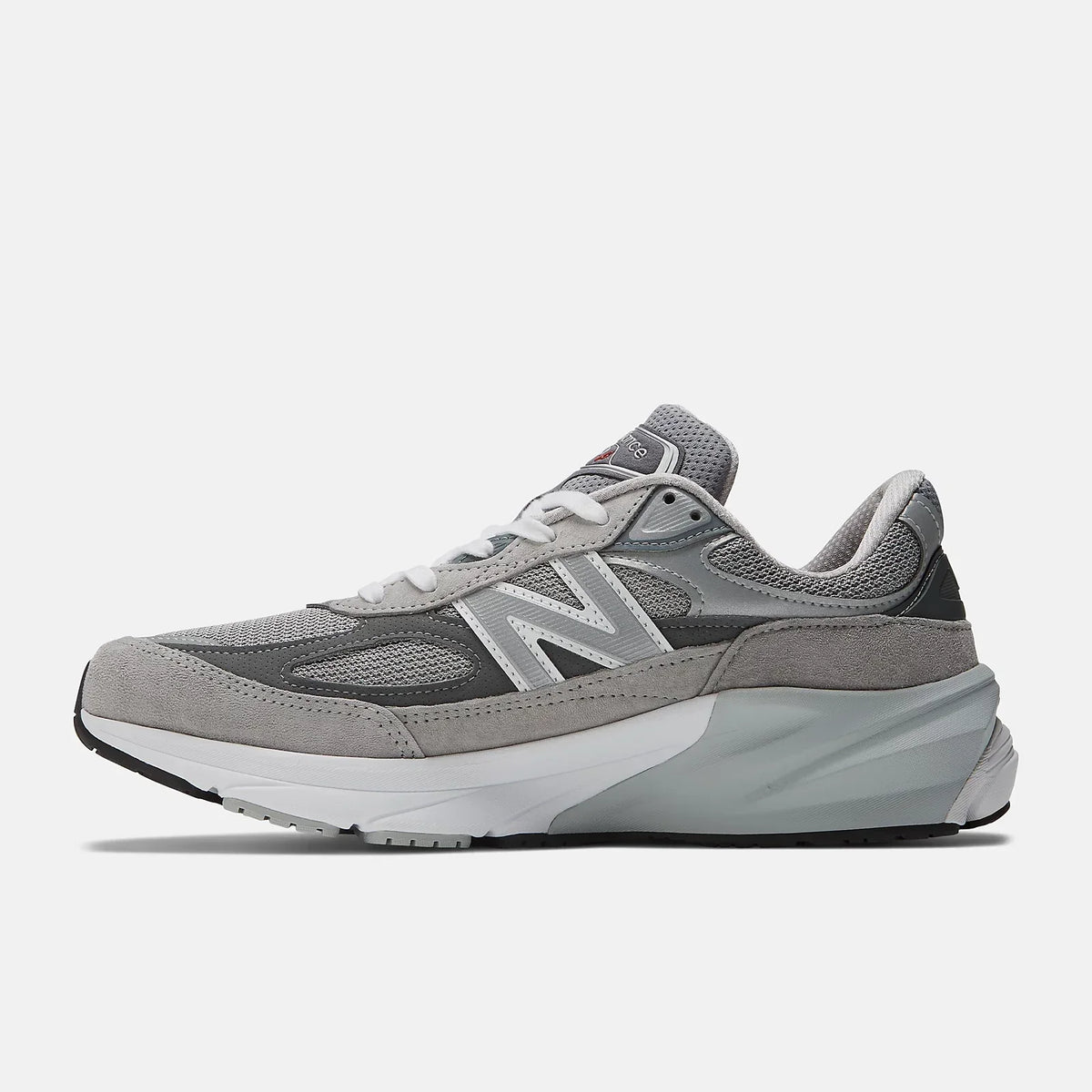 New Balance 990v6
