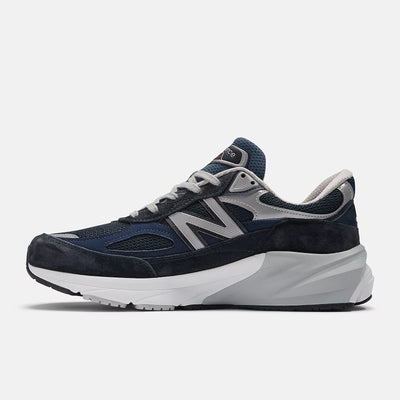 New Balance 990v6