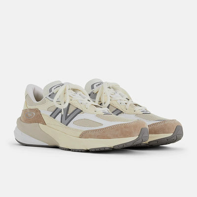 New Balance 990v6